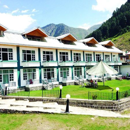 Pine Top Hotels 나란 외부 사진